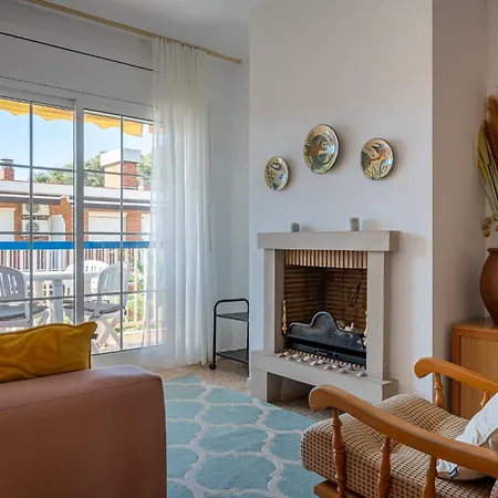 At122 Con Piscina Y Airco, 150m De La Playa